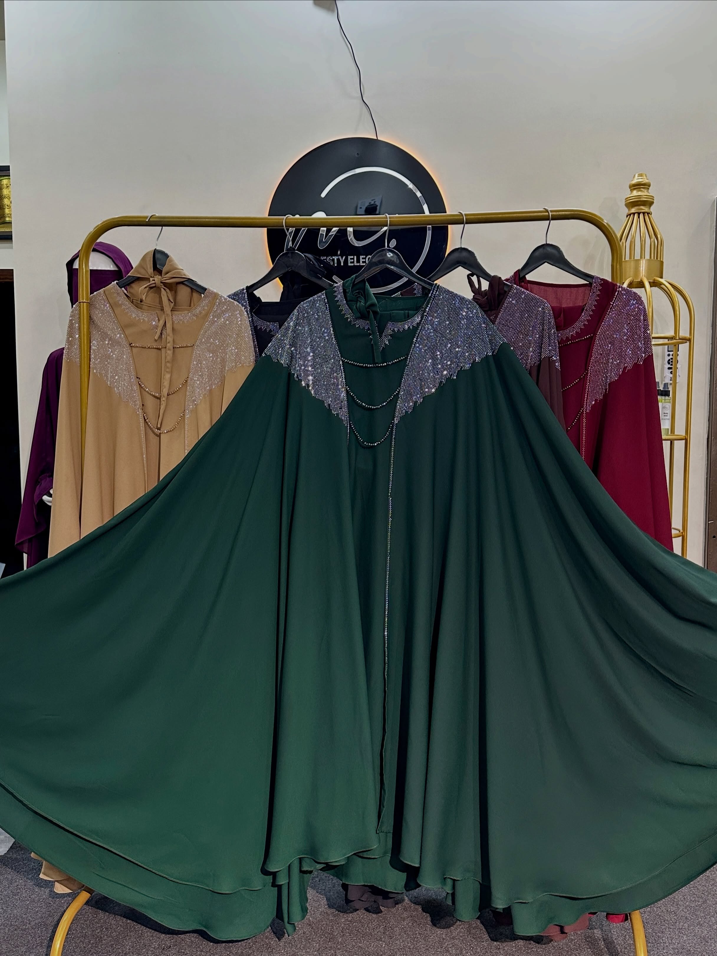 4-piece abaya set khuram Sultan Abaya