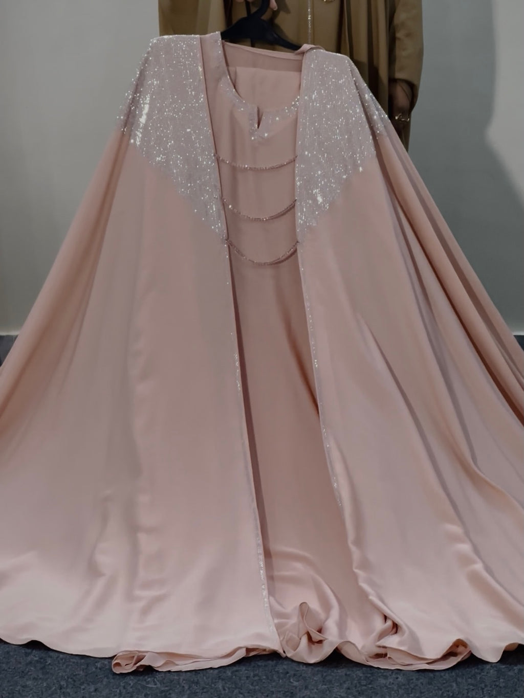 4-piece abaya set khuram Sultan Abaya