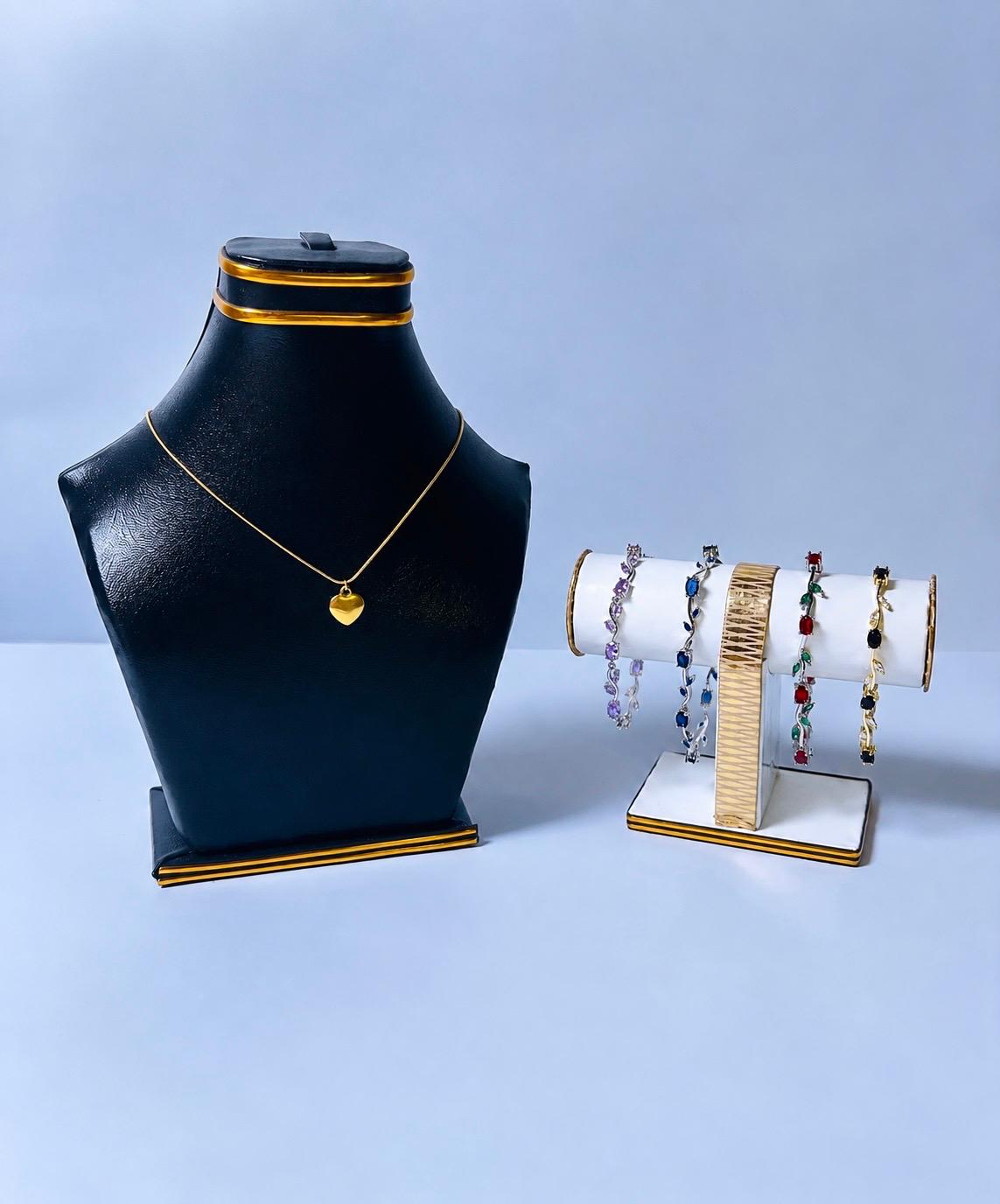 1+1 Tulip Bracelet & Golden Heart Necklace Combo Set